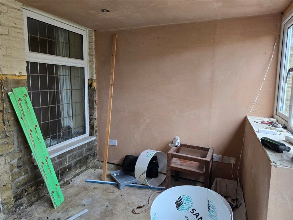 Property photo 3 of 12