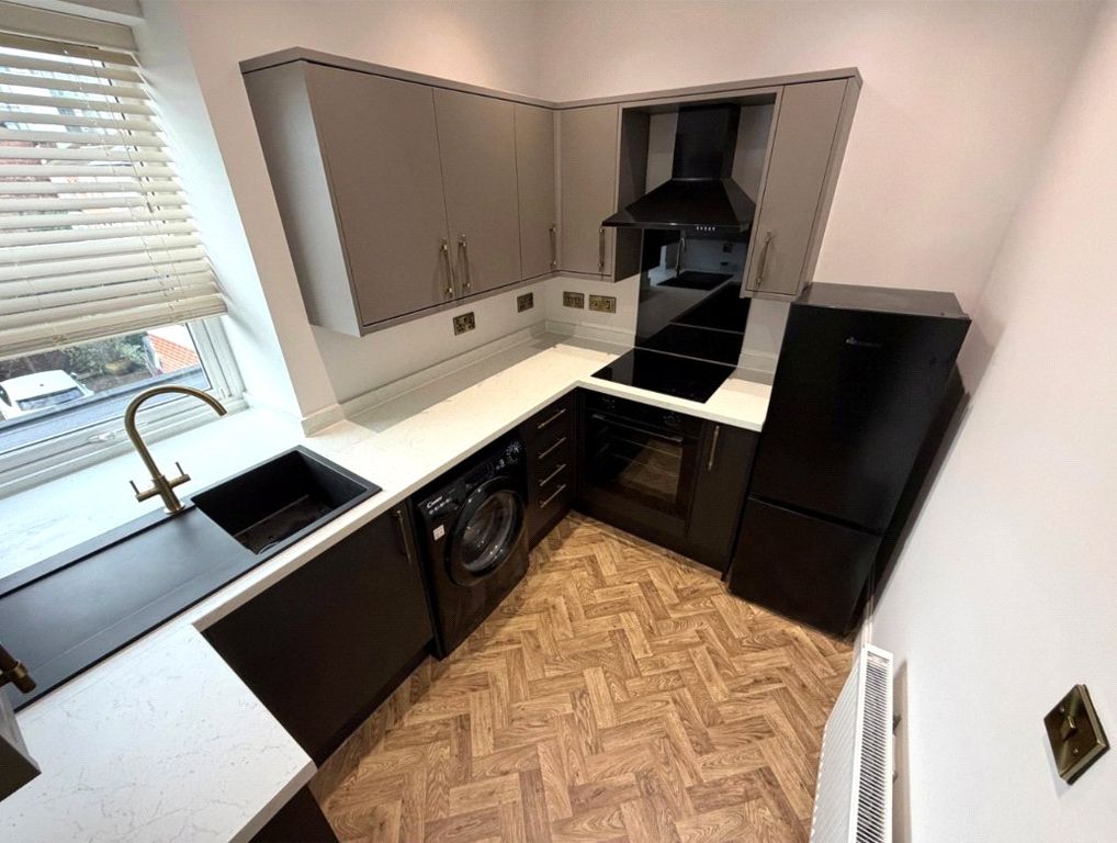 Property photo 2 of 7 Picture No. 12