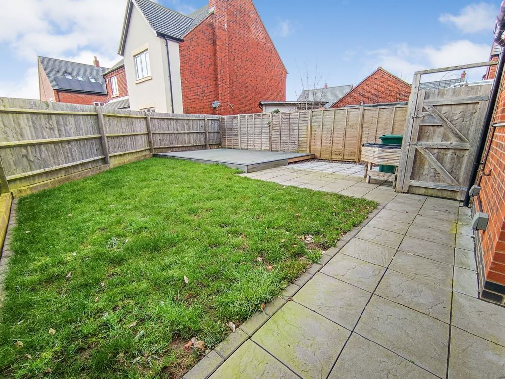 Property photo 3 of 10