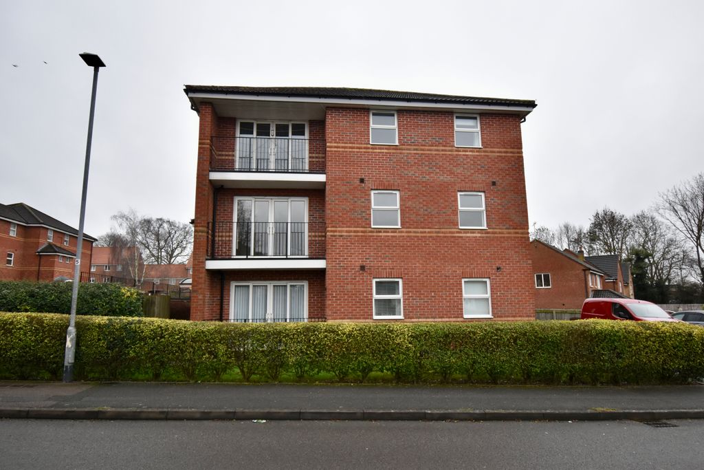 Property photo 1 of 9