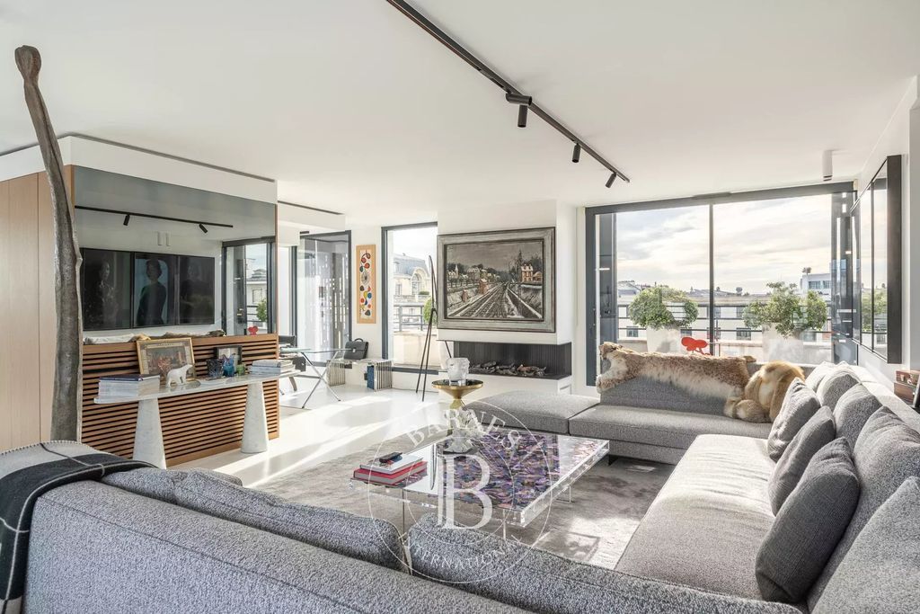 Property photo 3 of 14 Barnes-Final Barnes-85 Rue Du Feaubourg Saint-Honorã©