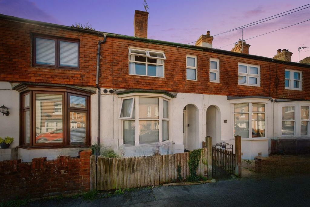 Property photo 1 of 15