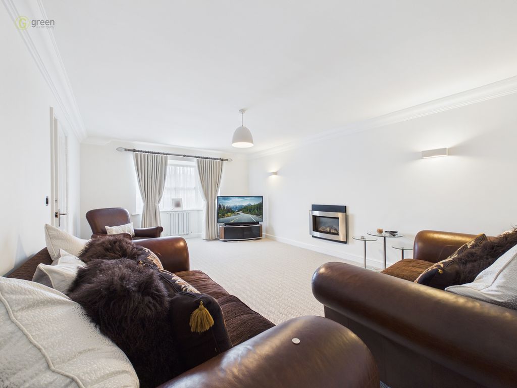 Property photo 3 of 25 Cam04914G0Pr0363Still005