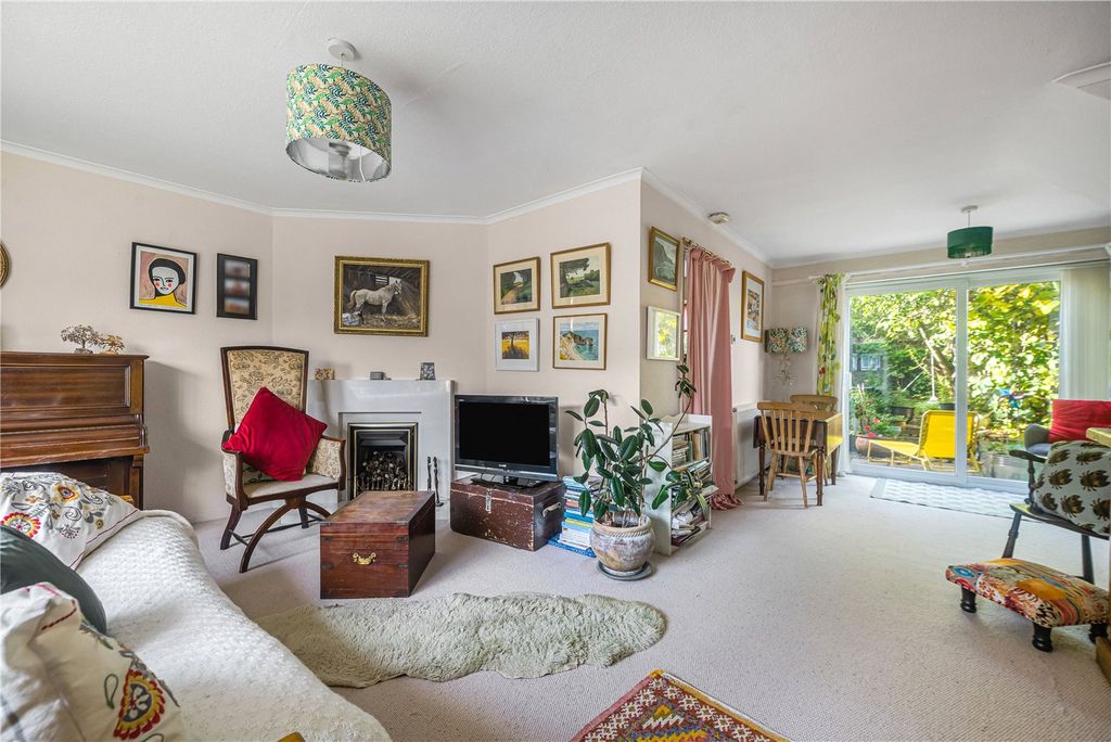 Property photo 3 of 20 Picture No. 05