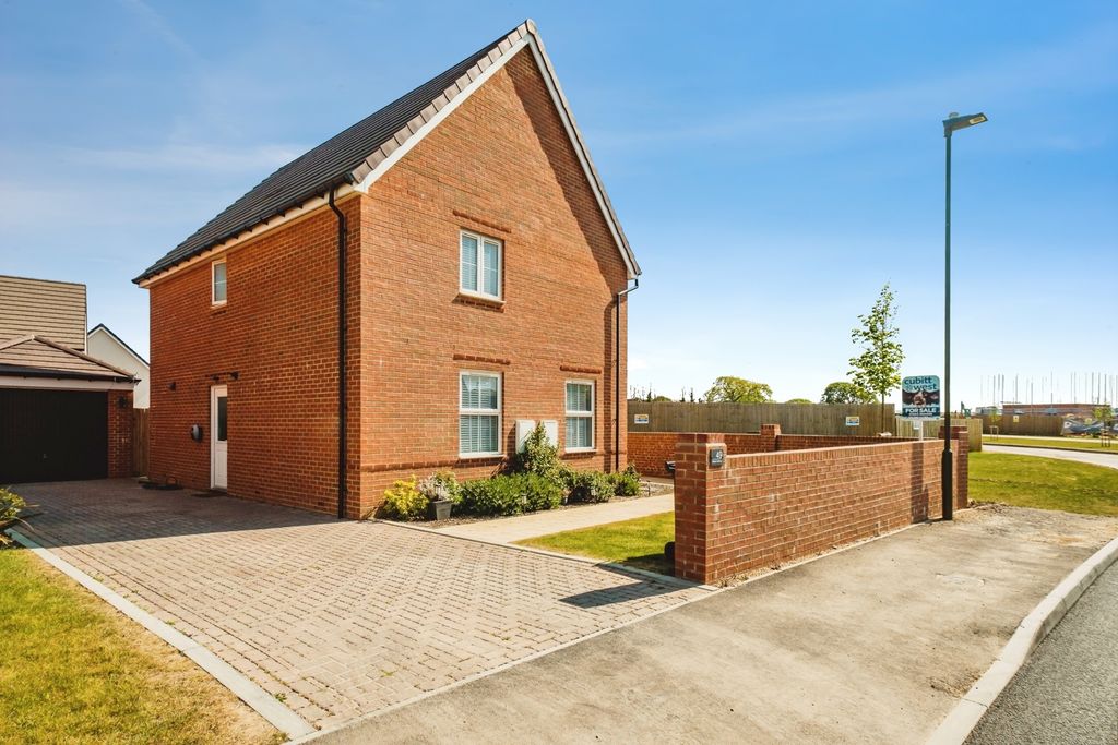Property photo 1 of 13 Pbox-Img.Jpg