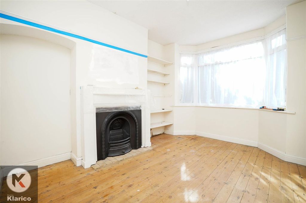 Property photo 2 of 19 Photo.Jpg