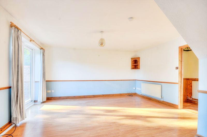 Property photo 3 of 21 Photo 20