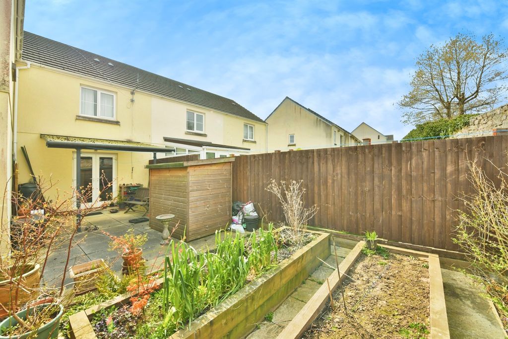 Property photo 3 of 18 Rear Garden