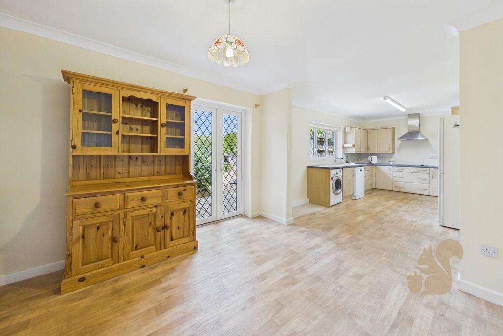Property photo 2 of 22 Kitchen/Diner