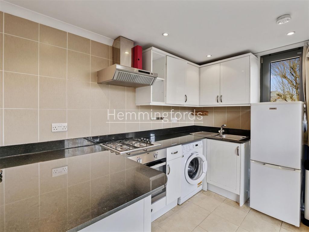 Property photo 3 of 10 2Bb48201-28F0-41d8-Ac6B-E3Bcf089Aab6Oshmf - 13 Lam