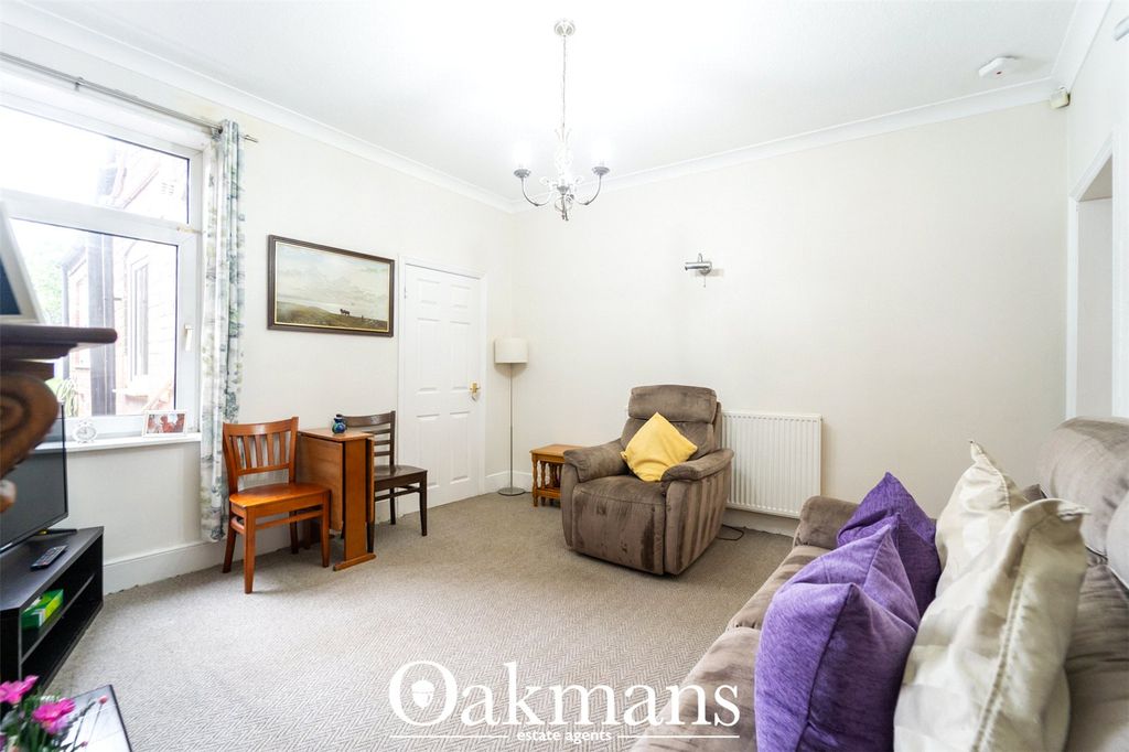 Property photo 2 of 39 Picture No. 18