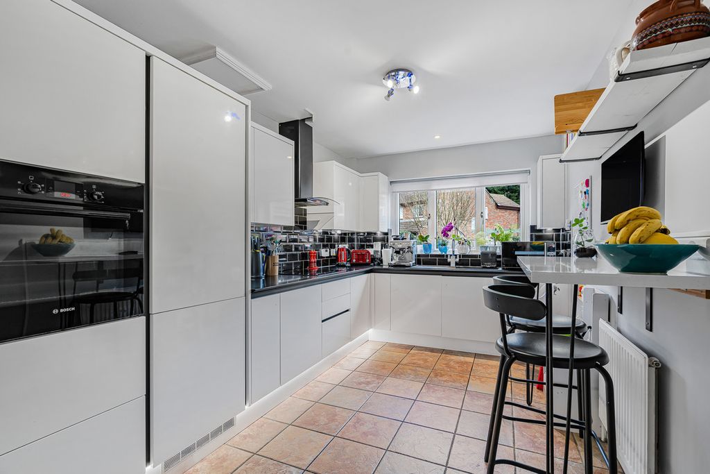 Additional image 5 of 4 bed detached house for saleMay Tree Close, Bicester OX26
