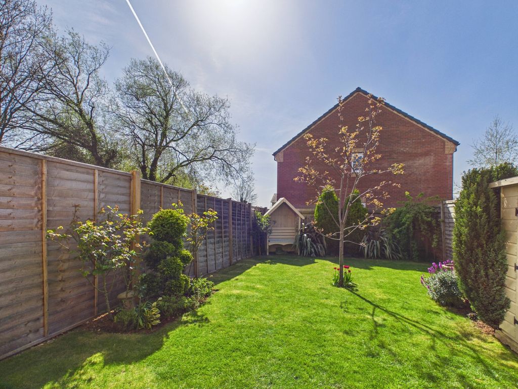 Property photo 2 of 18 Cam01832G0-Pr0336-Still002