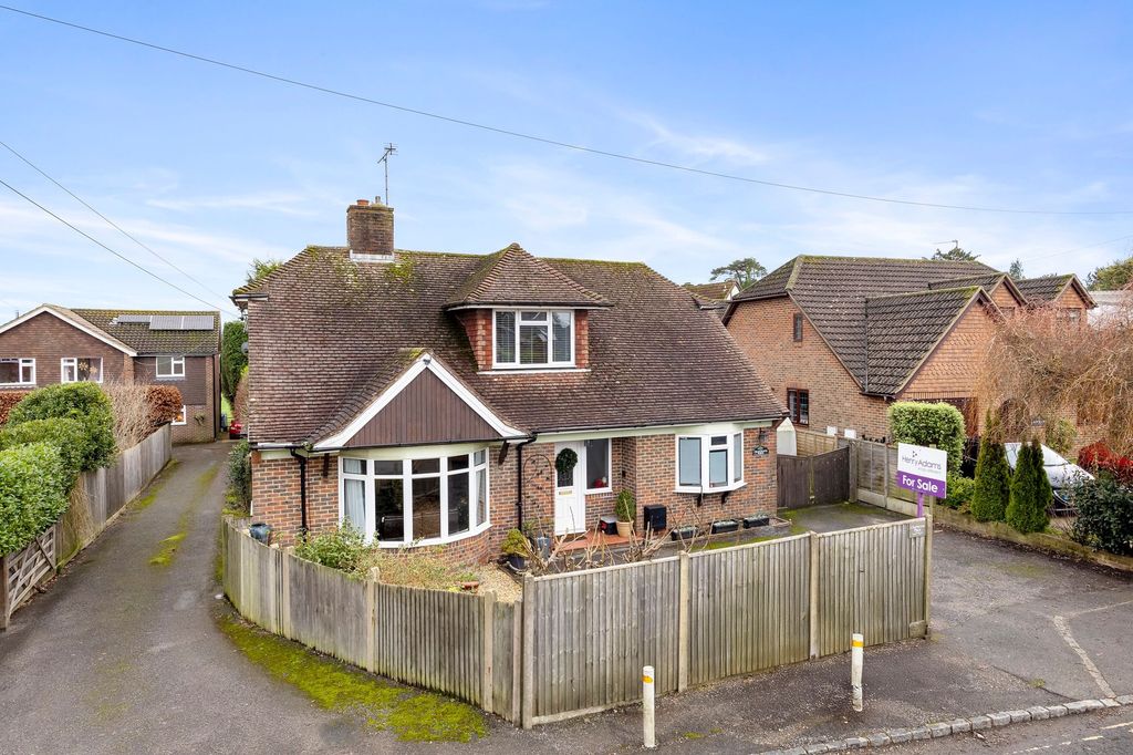 Property photo 1 of 21