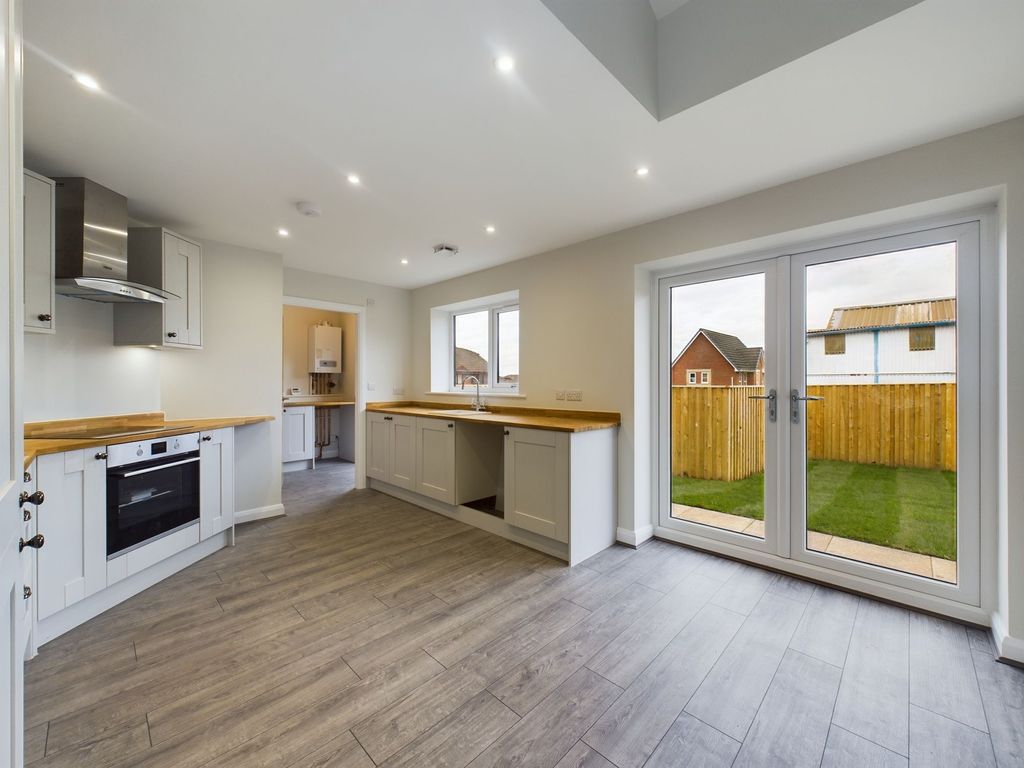 Property photo 1 of 25