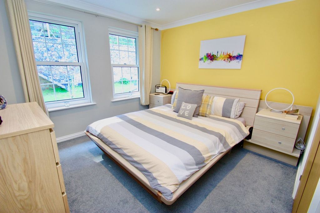 Additional image 6 of 2 bed flat to rentLa Vallee Des Vaux, St. Helier JE2