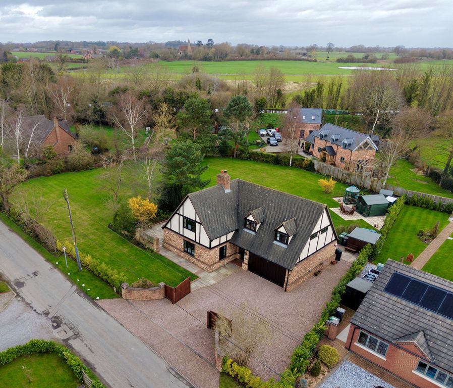 Property photo 2 of 53