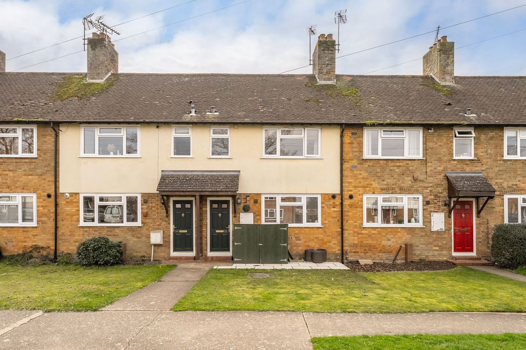 Property photo 1 of 16