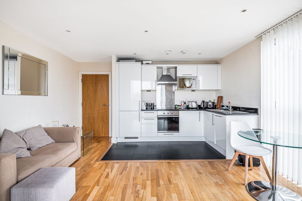 Property photo 3 of 8 686271 (3)