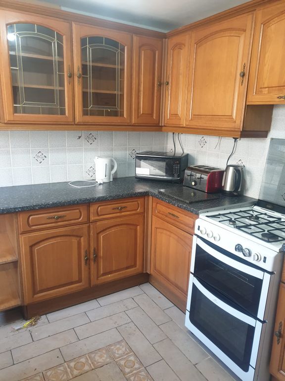 Property photo 3 of 5