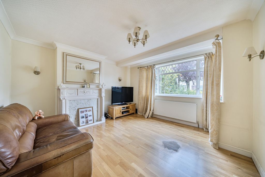 Property photo 2 of 13 Reception