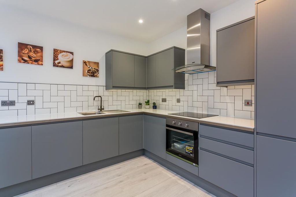 Property photo 1 of 9 Flat 1 (2).Jpg