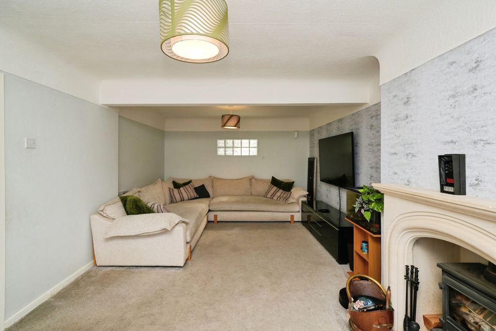 Property photo 3 of 22 Living Room