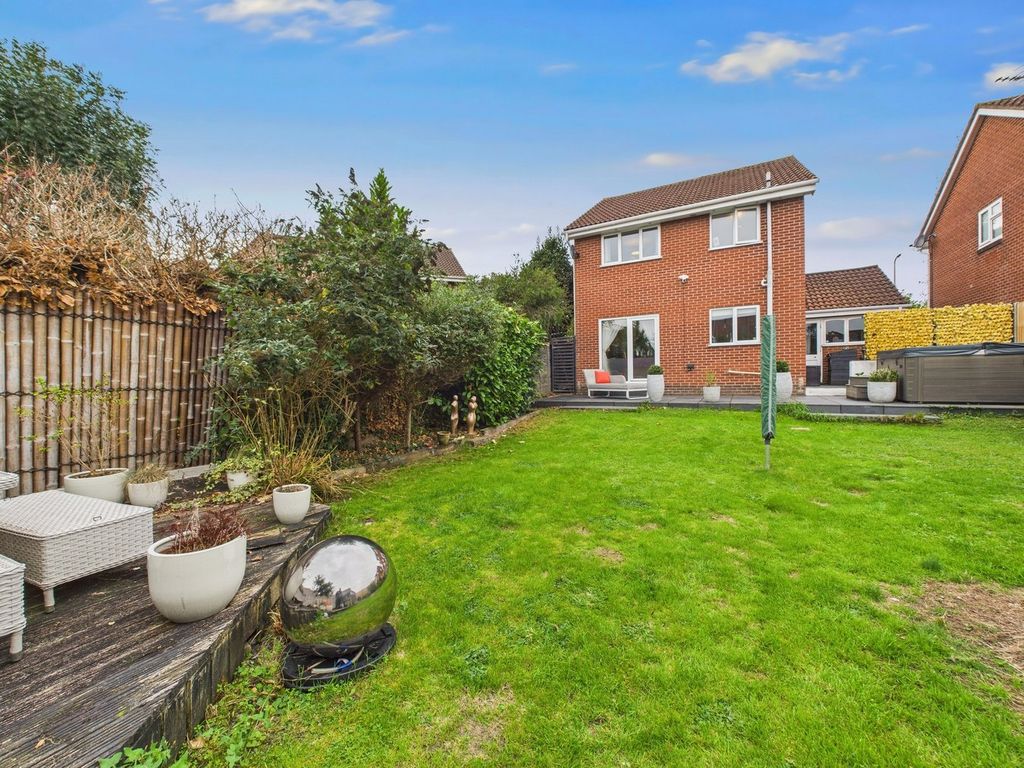 Property photo 2 of 24