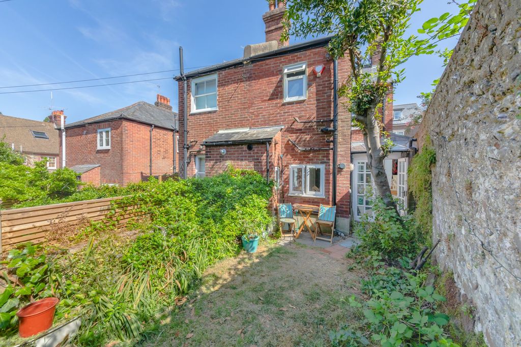 Property photo 1 of 22