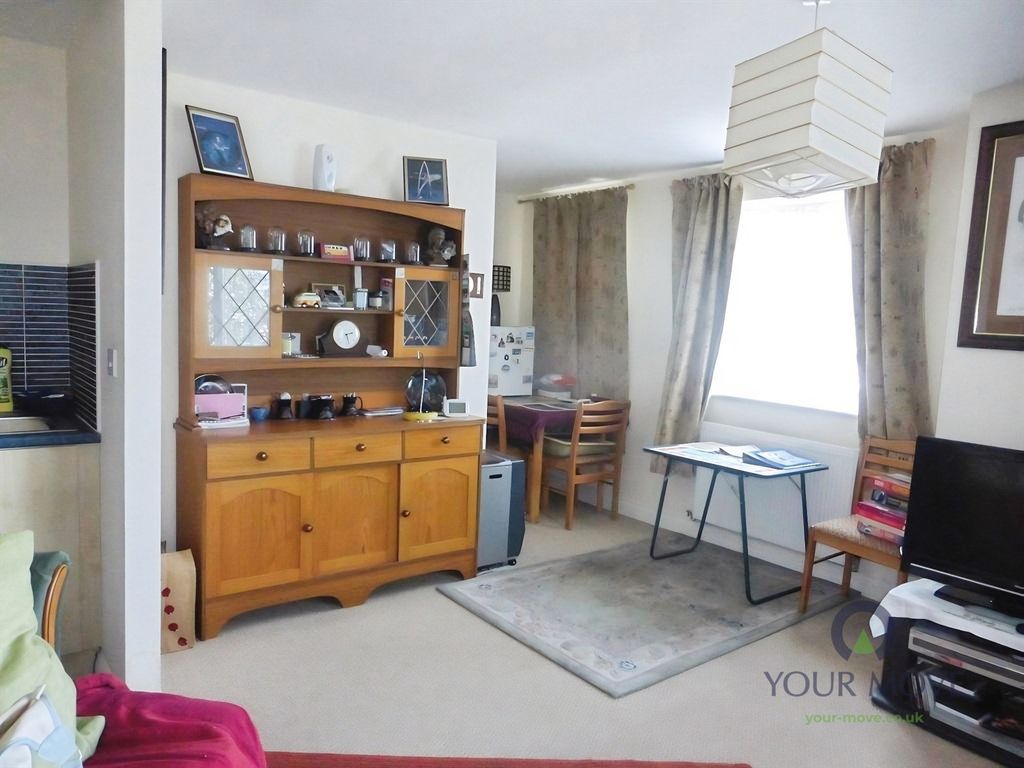 Property photo 2 of 8 Pbox-Img.Jpg