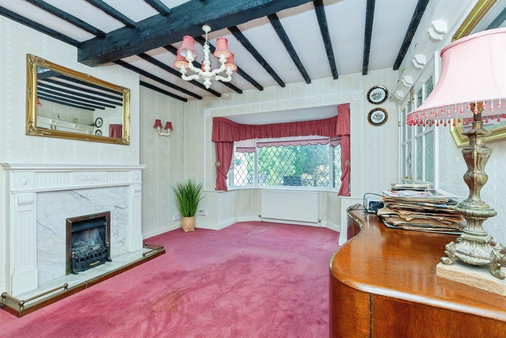Property photo 2 of 18