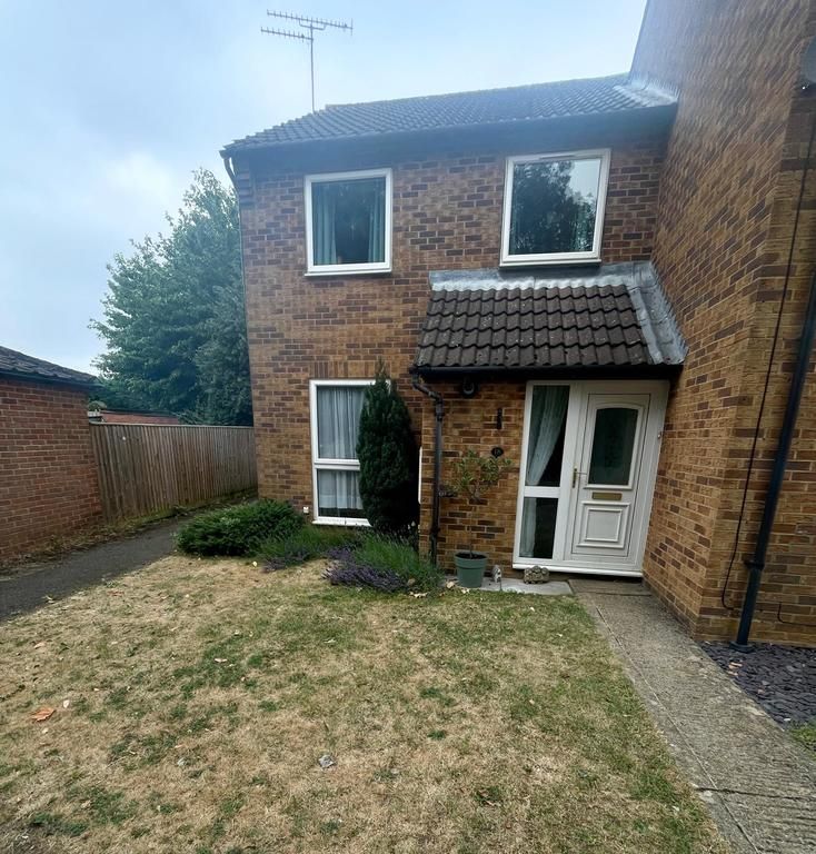 Property photo 1 of 12