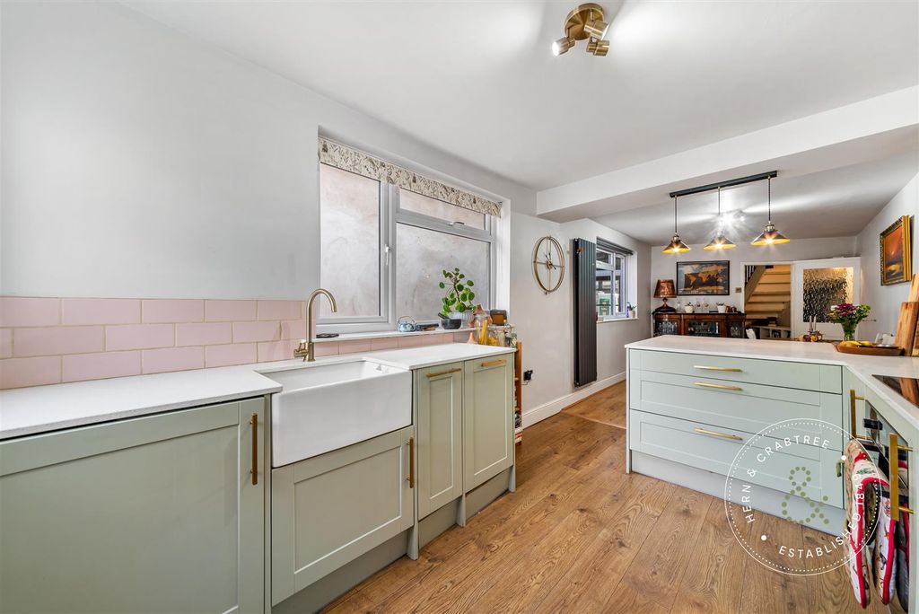 Property photo 2 of 25 Pearl-Street-9.Jpg