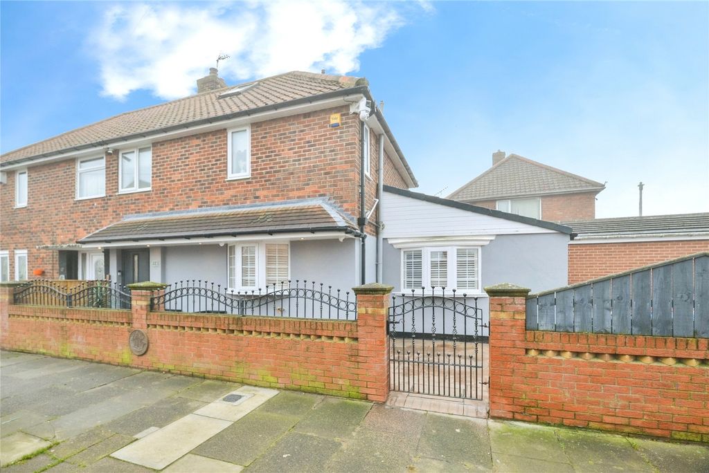 Property photo 1 of 21 Picture No. 19