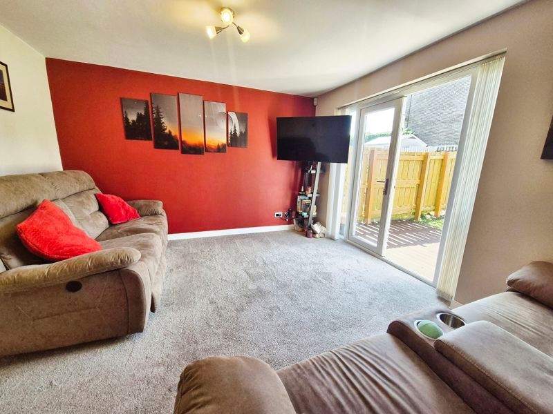 Property photo 2 of 12 Photo 12