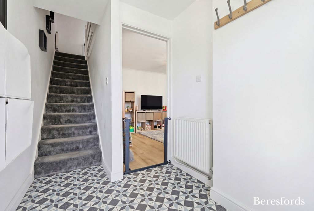 Property photo 2 of 24 Picture No. 06