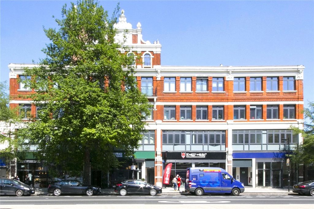 Property photo 1 of 12 External