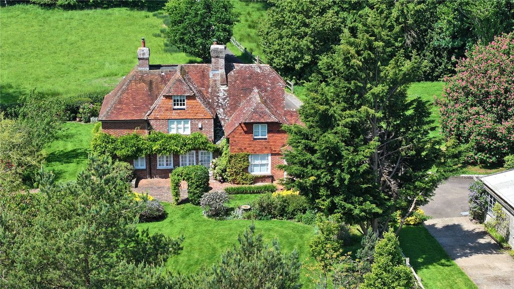Property photo 3 of 45 Picture No. 82