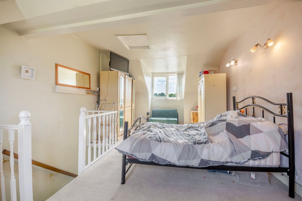 Additional image 9 of 3 bed terraced house for saleMansfield Road, Warsop, Mansfield, Nottinghamshire NG20