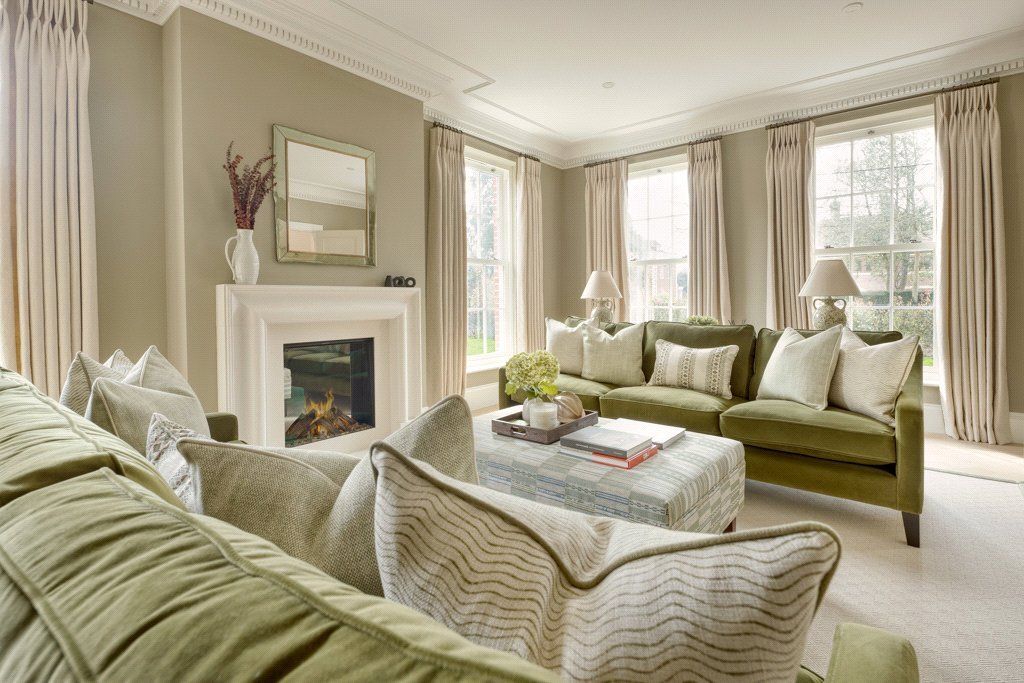 Property photo 2 of 17 Show Home