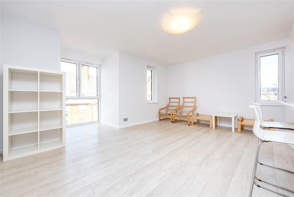 Property photo 3 of 10