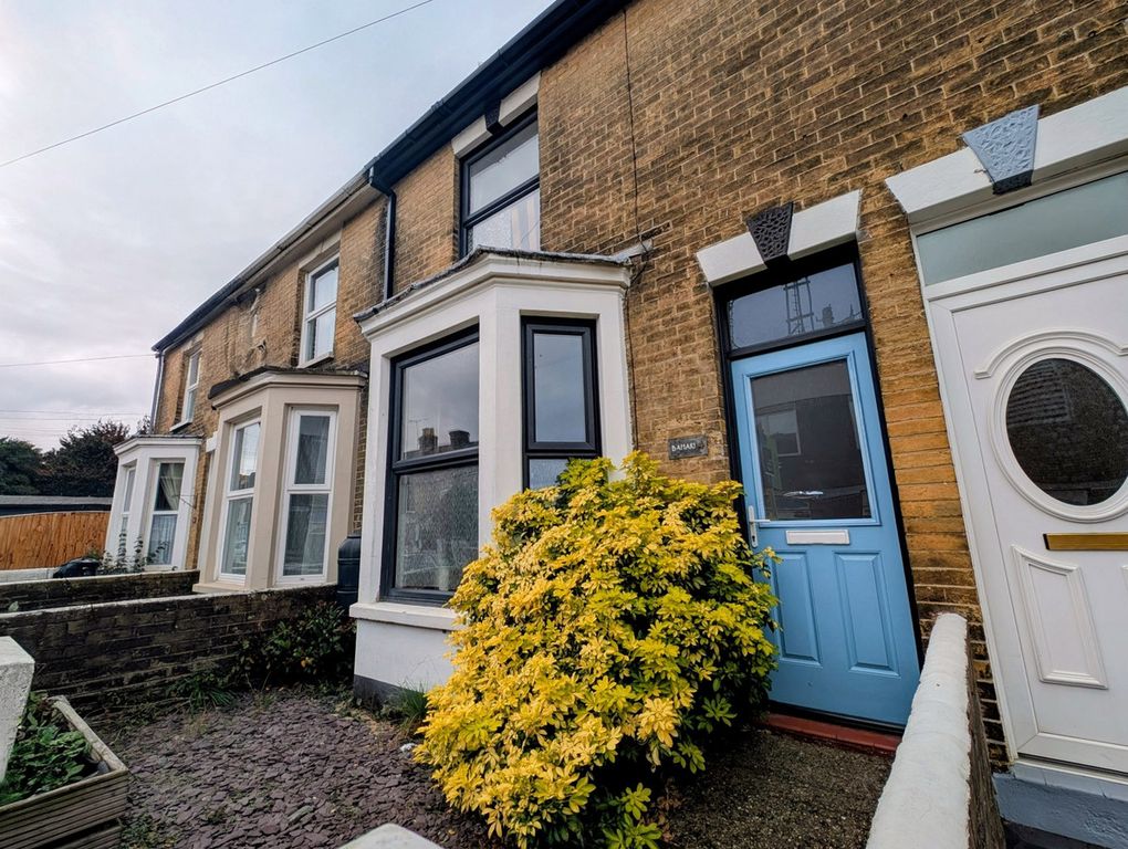 Property photo 2 of 13