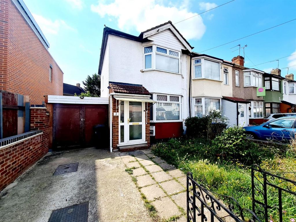 Property photo 1 of 12 1A0F8297-1474-40d8-B2c2-Ea73Ba3Cfeb4.Jpg