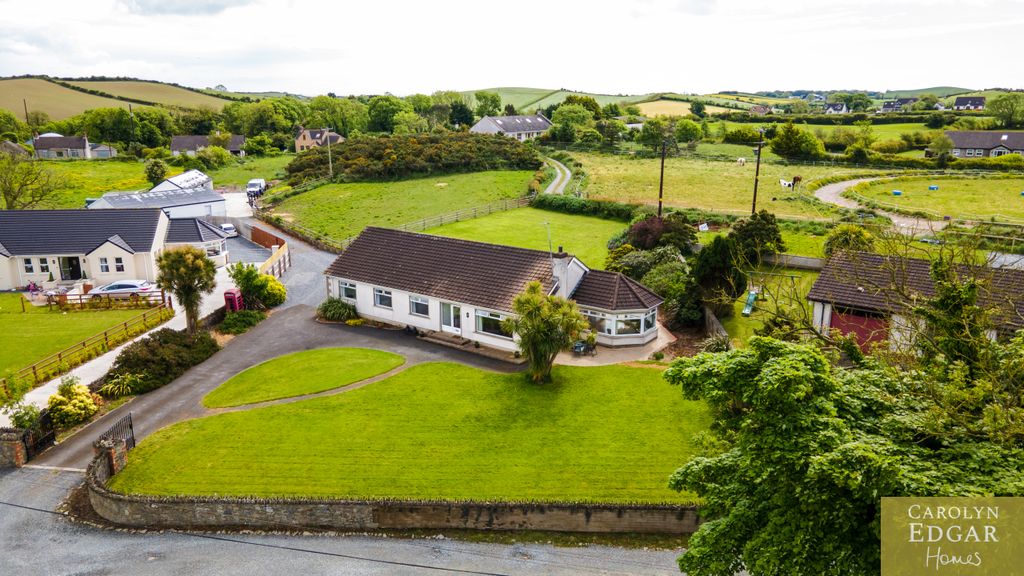 Property photo 3 of 39 0003