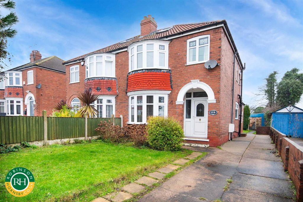 Property photo 2 of 19