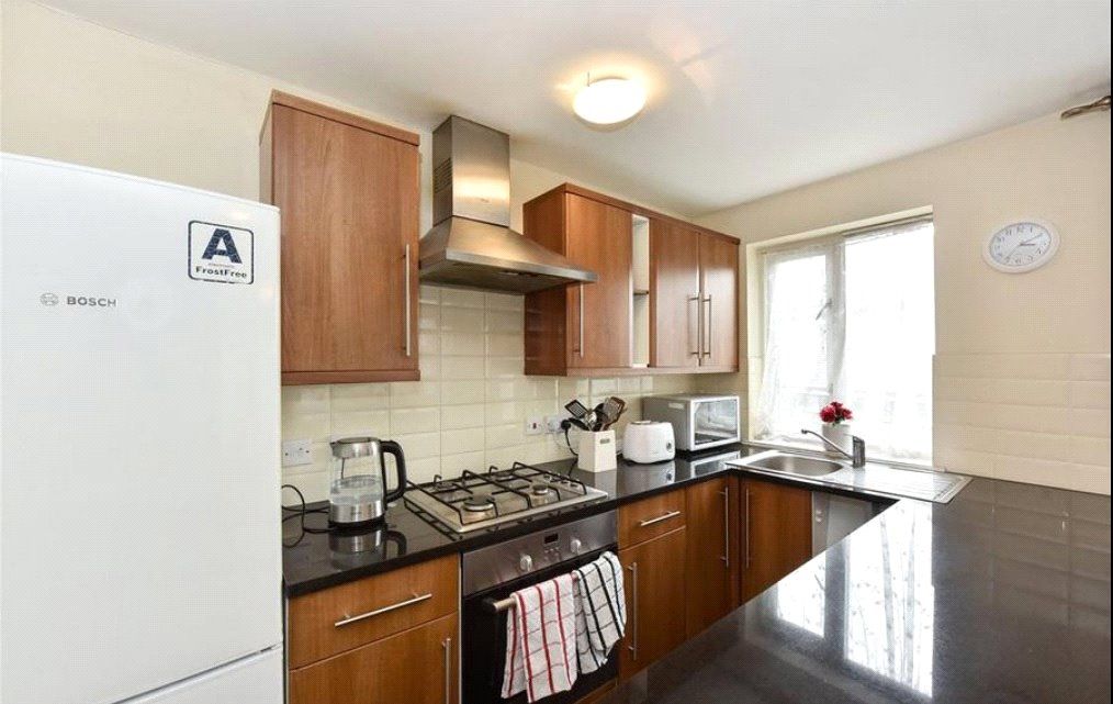 Property photo 2 of 7 Picture No. 12