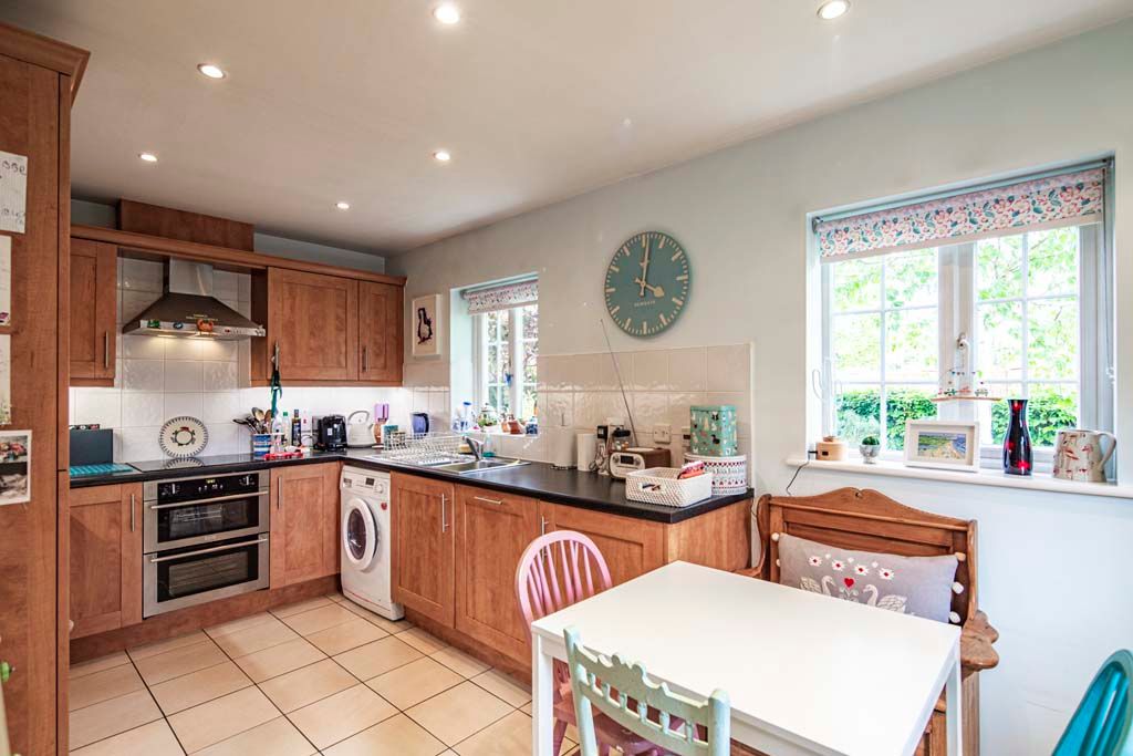 Property photo 3 of 16