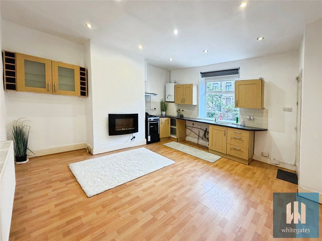 Property photo 2 of 16 Picture No. 49
