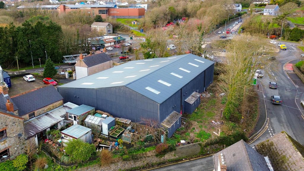 Property photo 2 of 12 Dji_0181.Jpg