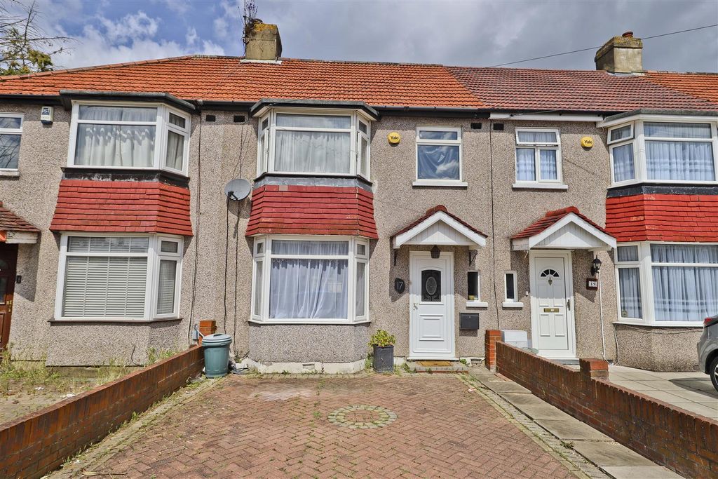 Property photo 1 of 13 Front